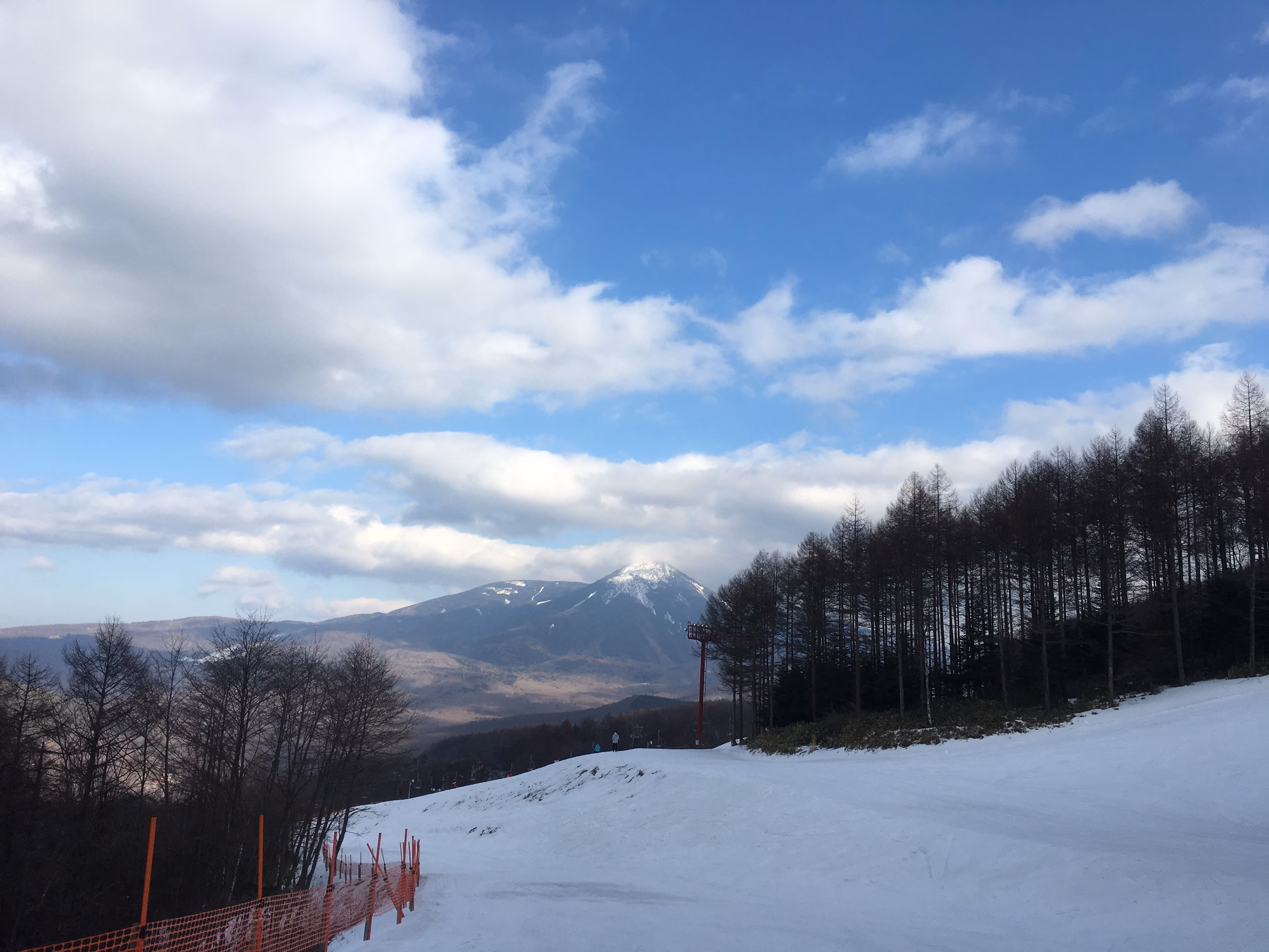 Afternoon light on the ski slopes in Nagano